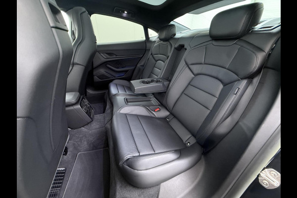 Porsche Taycan Performance 84 kWh | ADAPT. CRUISE | DODE HOEK HERKENNING | SPORTCHRONO | HEAD UP | WARMTEPOMP | DIRECT LEVERBAAR NET PORSCHE ONDERHOUD GEHAD |