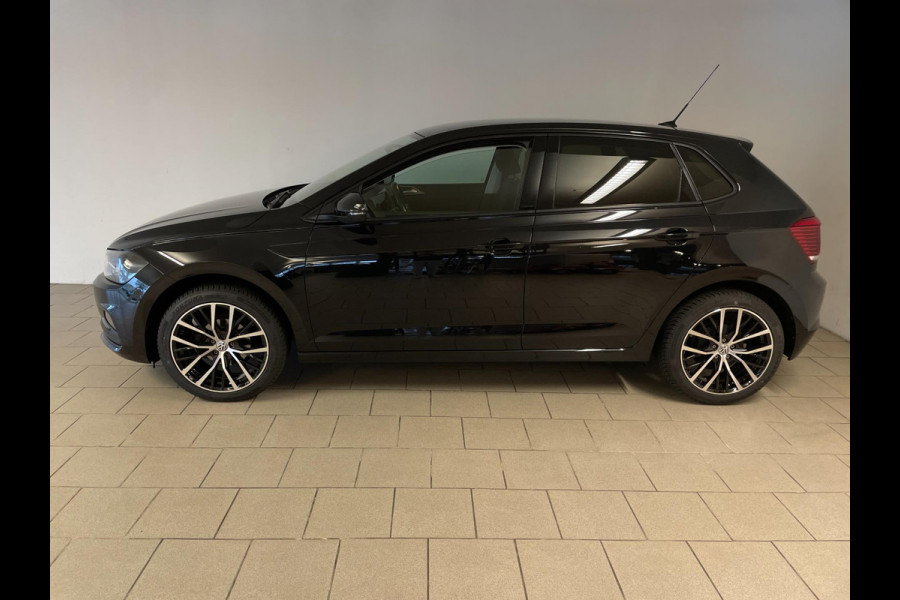 Volkswagen Polo 1.0 TSI Comfortline 95PK AIRCO NAVI CRUISE APPLE CARPLAY NIEUWE VELG LED MULTI STUUR PRIVACY GLAS ZEER NETTE AUTO