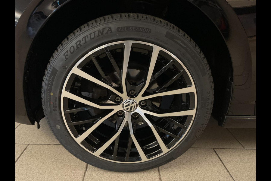 Volkswagen Polo 1.0 TSI Comfortline 95PK AIRCO NAVI CRUISE APPLE CARPLAY NIEUWE VELG LED MULTI STUUR PRIVACY GLAS ZEER NETTE AUTO