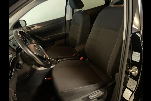 Volkswagen Polo 1.0 TSI Comfortline 95PK AIRCO NAVI CRUISE APPLE CARPLAY NIEUWE VELG LED MULTI STUUR PRIVACY GLAS ZEER NETTE AUTO