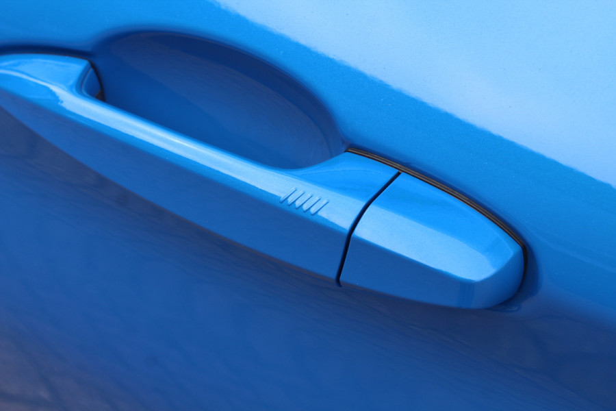 BMW X1 xDrive25e eDrive Ed. M Sport / Trekhaak / Panoramadak / Camera / Head-up / 19'' / Memory seats / Leder / Stuurverwarming / Navigatie / DAB / Stoelverwarming / Cruise Control