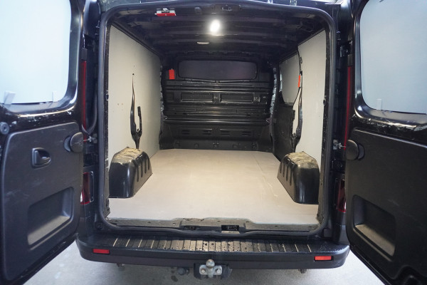 Renault Trafic dCi 126PK T27 L1H1 Comfort Energy nr. V054 | Airco | Cruise | Navi | Trekhaak | Imperiaal