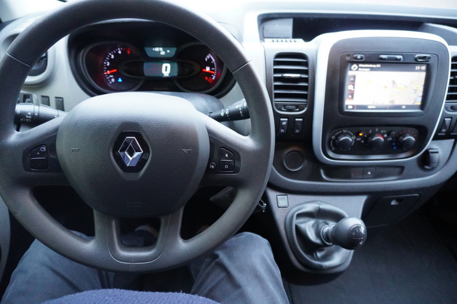 Renault Trafic dCi 126PK T27 L1H1 Comfort Energy nr. V054 | Airco | Cruise | Navi | Trekhaak | Imperiaal