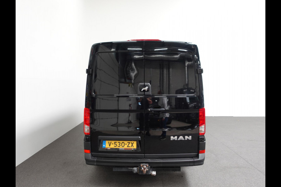 MAN TGE 140pk L3H2 / L2H1 2x Schuifdeur Trekhaak Cruise control Airco 3-Zits Euro6