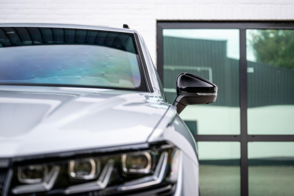 Volkswagen Touareg 3.0 TSI eHybrid R 4M Nightvision DynAudio Trekhaak