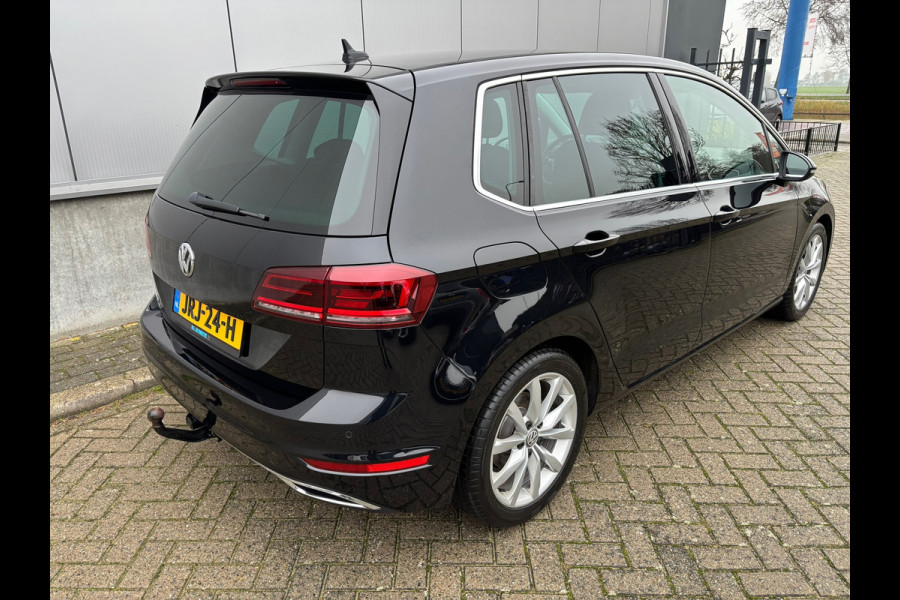 Volkswagen Golf Sportsvan 1.5 TSI ACT Highline Carplay / Trekhaak