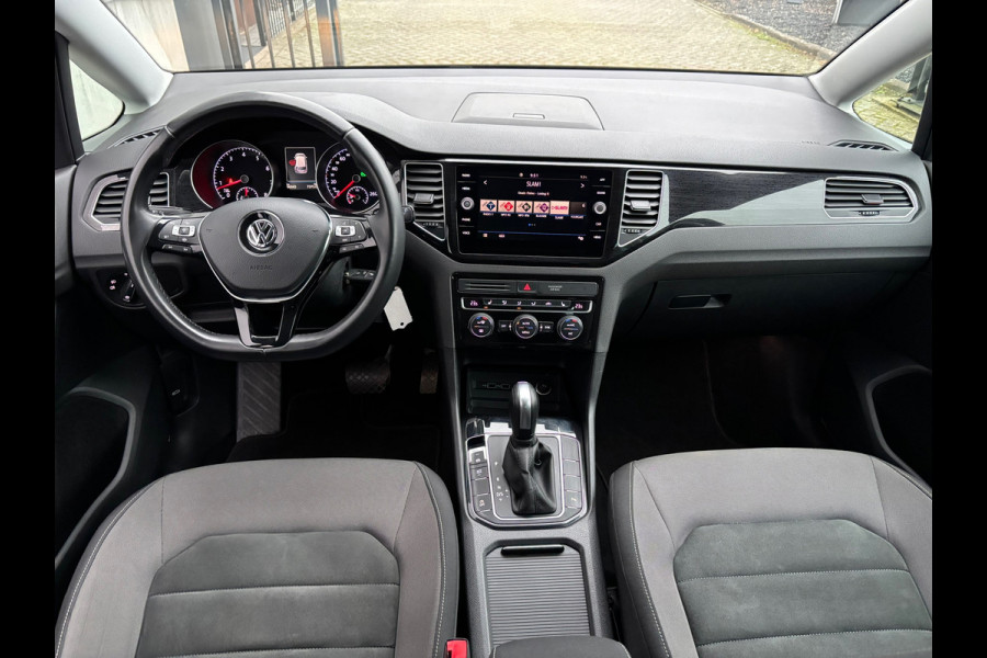 Volkswagen Golf Sportsvan 1.5 TSI ACT Highline Carplay / Trekhaak