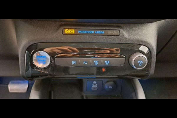 Ford Kuga 2.5 PHEV Titanium 243pk | Driver Assistance Pack | Trekhaak Afneembaar | 2.100kg Trekgewicht | Michelin Cross Climate banden