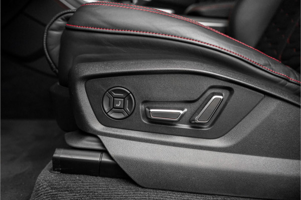 Audi Q8 4.0 TFSI RS Q8 Quattro Dynamic+ Keramisch Pano B&O Trekhaak Alcantara 23"