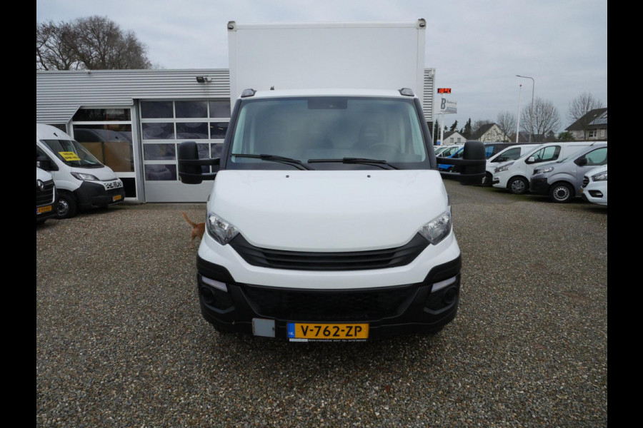 Iveco Daily 35C14 2.3 140PK, Airco, Dubbel lucht, Laadbak: L*B*H = 424*211*220 / Lading vastzetrail op 110 cm, Zijdeur rechtsachter, Laadklep Anteo 800 KG, Plateau van 160 cm, Met afstandsbediening en rolstops