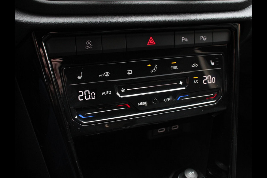 Volkswagen T-Roc 1.5 TSI R-Line+ Climate control | Adaptieve cruise control | LED | Navigatie | Achteruitrijcamera | Parkeersensoren | Apple Carplay/ Android Auto | Radio