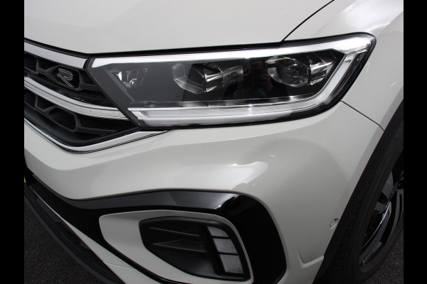 Volkswagen T-Roc 1.5 TSI R-Line+ Climate control | Adaptieve cruise control | LED | Navigatie | Achteruitrijcamera | Parkeersensoren | Apple Carplay/ Android Auto | Radio