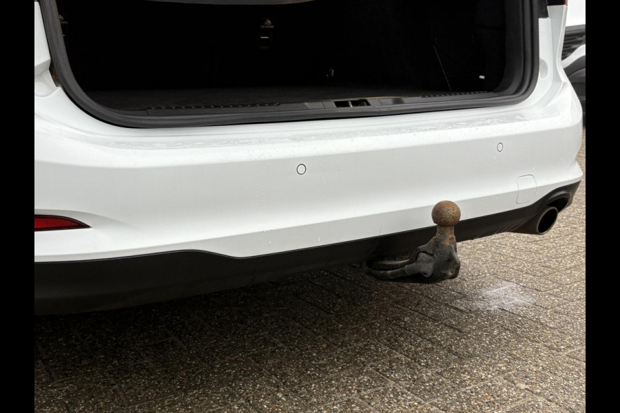 Ford FOCUS Wagon 1.0 EcoBoost Hybrid Titanium | Elektrisch uitklapbare trekhaak | Cruise Control | Winter Pack | Climate Control