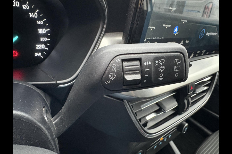 Ford FOCUS Wagon 1.0 EcoBoost Hybrid Titanium | Elektrisch uitklapbare trekhaak | Cruise Control | Winter Pack | Climate Control