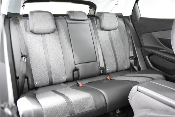 Peugeot 3008 GT Line 130 *1ste Eigenaar*Panoramadak*Leer*Navigatie*