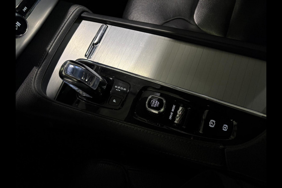 Volvo XC90 T8 Aut. Momentum ACC Panoramadak Trekhaak 407pk