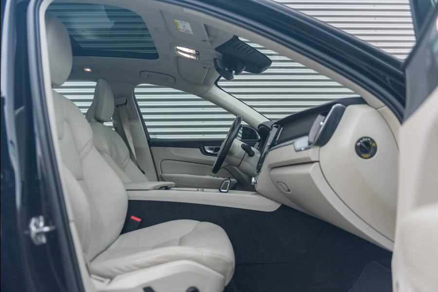 Volvo XC60 T6 Aut. Inscription Leder Navigatie Parkeercamera 340pk