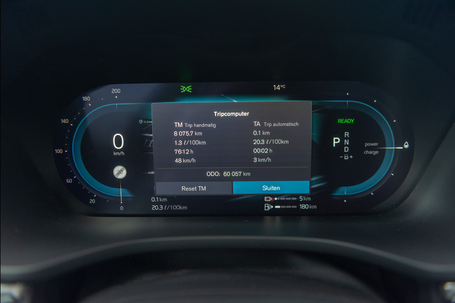 Volvo XC60 T6 Aut. LongRange R-Design Parkeercamera Panoramadak 350pk