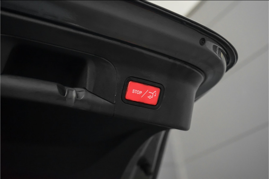 Mercedes-Benz GLC Coupé 350e 4MATIC Premium AMG Interieur Navi Stoelverw