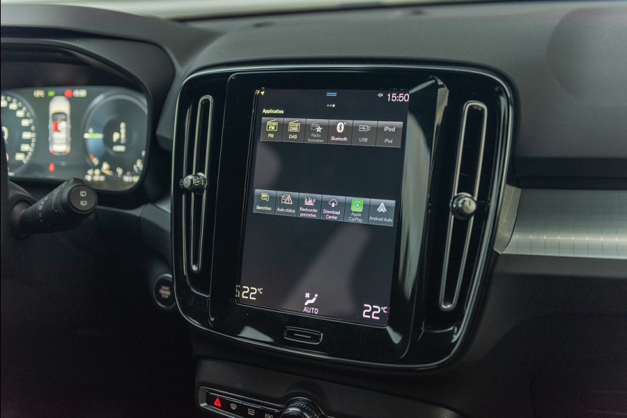 Volvo XC40 T4 Aut. Plug-In Hybrid Core Bright CruiseControl Parkeercamera 211pk