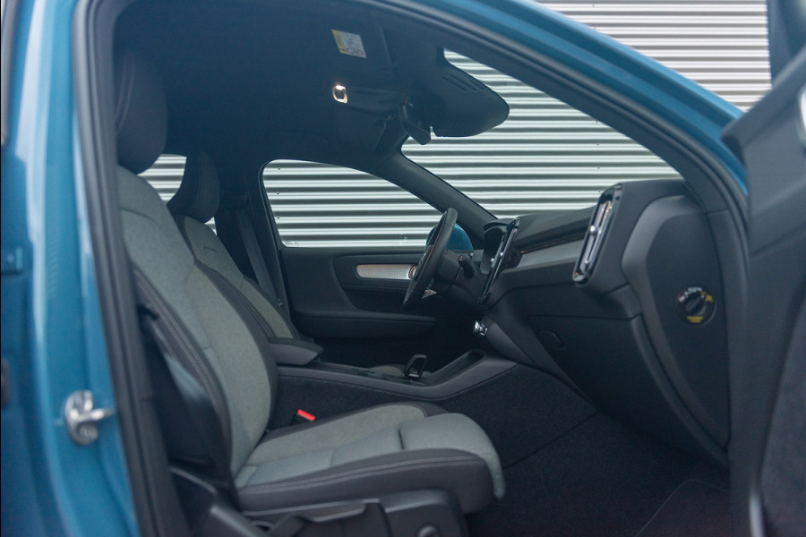 Volvo XC40 T4 Aut. Plug-In Hybrid Core Bright CruiseControl Parkeercamera 211pk