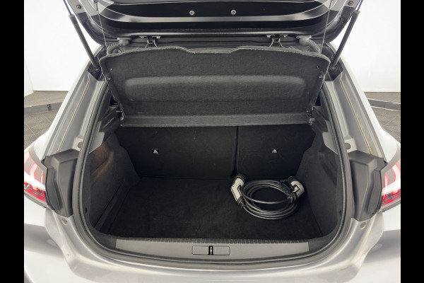 Peugeot e-208 EV GT Pack 50 kWh [ 3-Fase ] {SOH-89%} (INCL-BTW) (INCL-BTW) *FULL-LED | DIGI-COCKPIT | BLINDSPOT | CAMERA | LEATHER-ALCANTARA | AMBIENT-LIGHT | NAVI-FULLMAP | LANE-ASSIST | KEYLESS | DAB | CCS-FASTLOADER | HEATED-SPORTSEATS | 17'