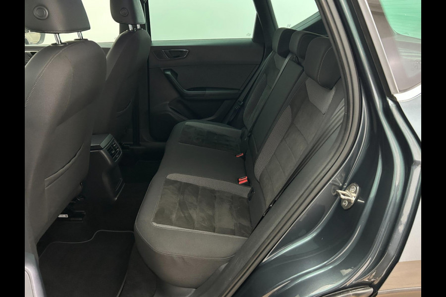 Seat Ateca Occasion 1.4 EcoTSI Xcellence | Grijs | Tweedehands Seat Ateca | Airco | Cruisecontrol | Achteruitrijcamera | Carplay