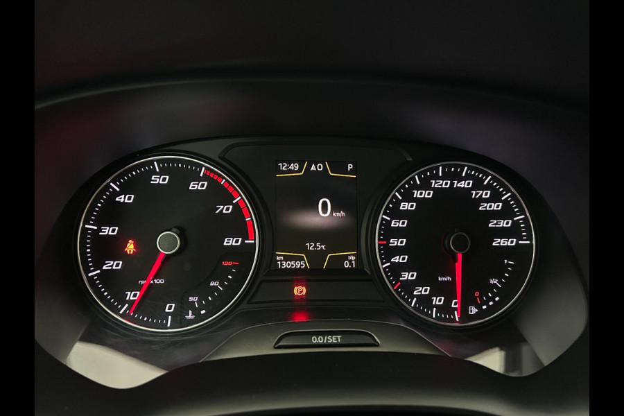 Seat Ateca Occasion 1.4 EcoTSI Xcellence | Grijs | Tweedehands Seat Ateca | Airco | Cruisecontrol | Achteruitrijcamera | Carplay