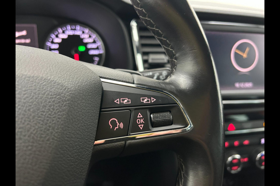Seat Ateca Occasion 1.4 EcoTSI Xcellence | Grijs | Tweedehands Seat Ateca | Airco | Cruisecontrol | Achteruitrijcamera | Carplay