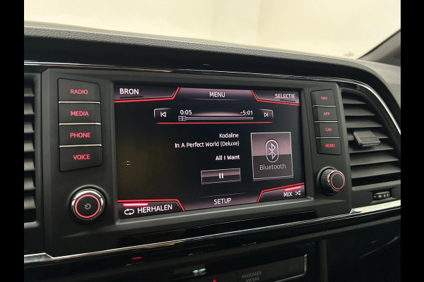 Seat Ateca Occasion 1.4 EcoTSI Xcellence | Grijs | Tweedehands Seat Ateca | Airco | Cruisecontrol | Achteruitrijcamera | Carplay