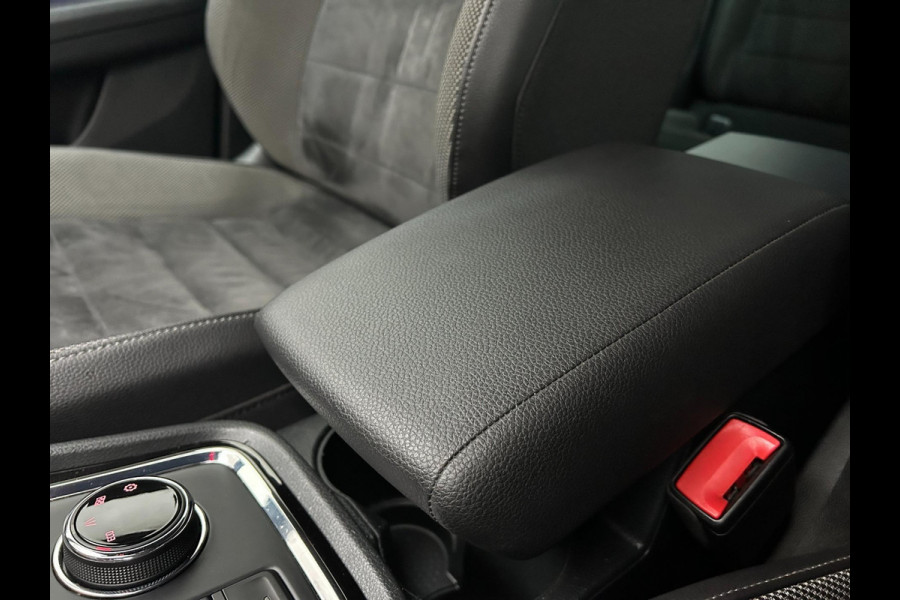 Seat Ateca Occasion 1.4 EcoTSI Xcellence | Grijs | Tweedehands Seat Ateca | Airco | Cruisecontrol | Achteruitrijcamera | Carplay