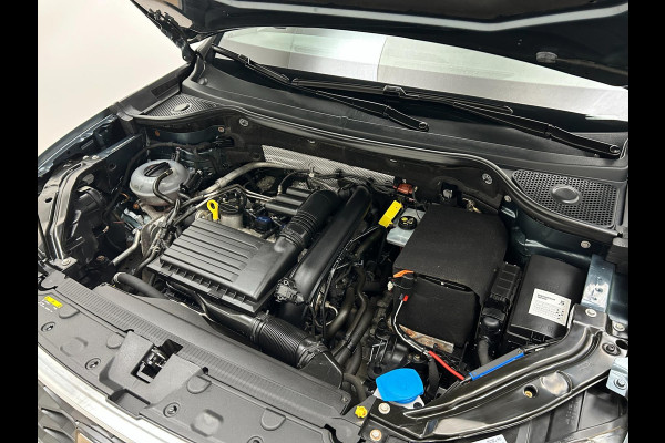 Seat Ateca Occasion 1.4 EcoTSI Xcellence | Grijs | Tweedehands Seat Ateca | Airco | Cruisecontrol | Achteruitrijcamera | Carplay