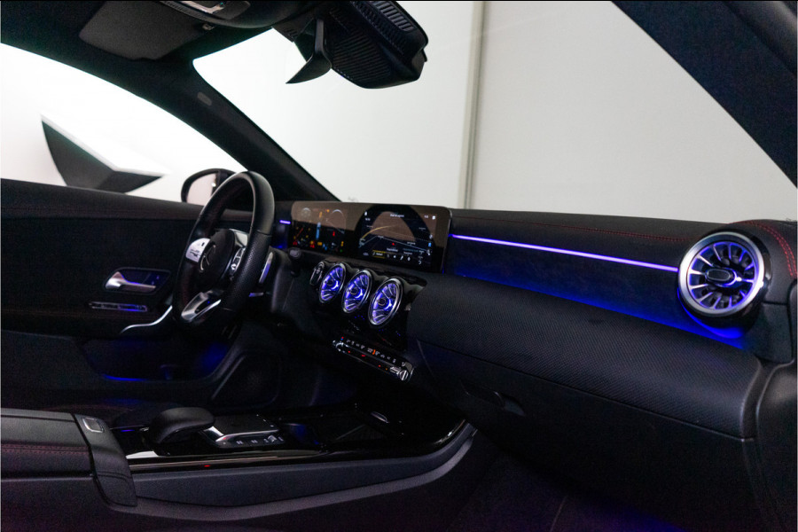 Mercedes-Benz CLA-Klasse Shooting Brake 250 e AMG Line 218PK Premium | Night | Sfeer | MBUX | Stoelverw. | Multibeam | Garantie