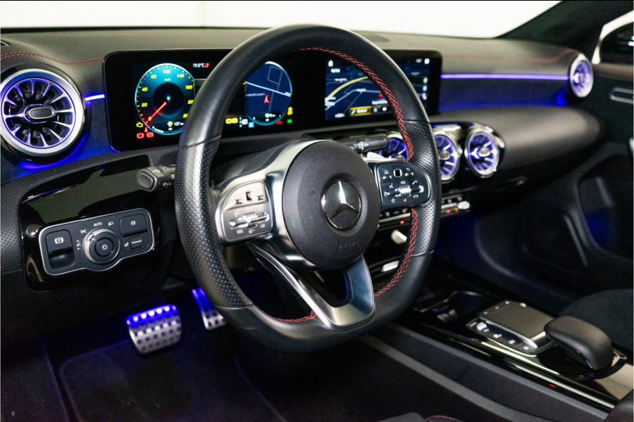 Mercedes-Benz CLA-Klasse Shooting Brake 250 e AMG Line 218PK Premium | Night | Sfeer | MBUX | Stoelverw. | Multibeam | Garantie