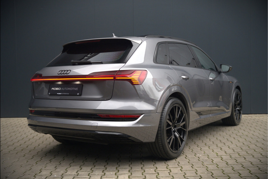Audi e-tron e-tron 50 quattro Launch edition plus 71 kWh | Black Edition | Panoramadak | Memory Seats | Luchtvering | Adaptive Cruise Control | Keyless | Matrix LED | Leder | Stoelverwarming | NAP |