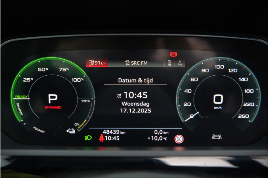 Audi e-tron e-tron 50 quattro Launch edition plus 71 kWh | Black Edition | Panoramadak | Memory Seats | Luchtvering | Adaptive Cruise Control | Keyless | Matrix LED | Leder | Stoelverwarming | NAP |
