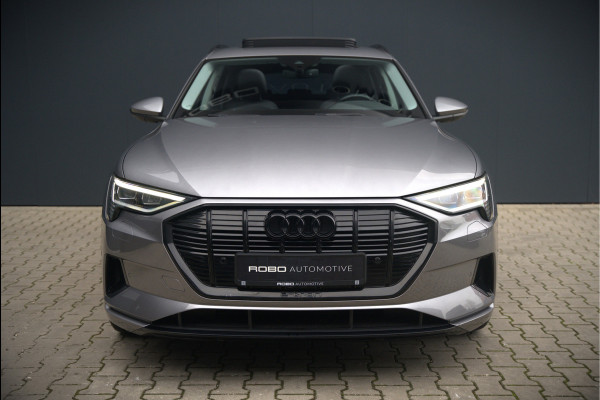 Audi e-tron e-tron 50 quattro Launch edition plus 71 kWh | Black Edition | Panoramadak | Memory Seats | Luchtvering | Adaptive Cruise Control | Keyless | Matrix LED | Leder | Stoelverwarming | NAP |