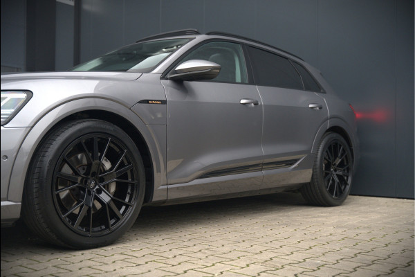 Audi e-tron e-tron 50 quattro Launch edition plus 71 kWh | Black Edition | Panoramadak | Memory Seats | Luchtvering | Adaptive Cruise Control | Keyless | Matrix LED | Leder | Stoelverwarming | NAP |