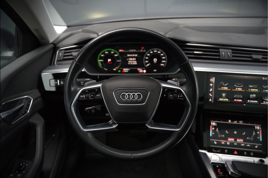 Audi e-tron e-tron 50 quattro Launch edition plus 71 kWh | Black Edition | Panoramadak | Memory Seats | Luchtvering | Adaptive Cruise Control | Keyless | Matrix LED | Leder | Stoelverwarming | NAP |