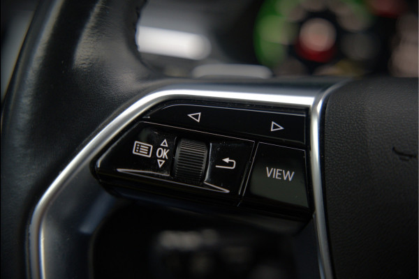 Audi e-tron e-tron 50 quattro Launch edition plus 71 kWh | Black Edition | Panoramadak | Memory Seats | Luchtvering | Adaptive Cruise Control | Keyless | Matrix LED | Leder | Stoelverwarming | NAP |
