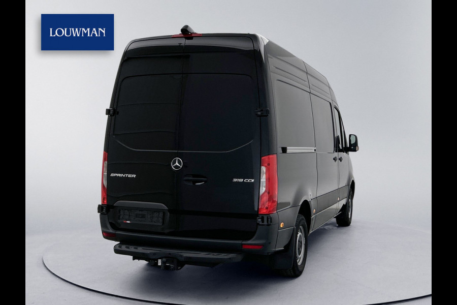 Mercedes-Benz Sprinter 319 1.9 CDI L2 Pro 3500kg trekhaak + opstap Navigatie Stoel + stuurverwarming Betimmering BPM-vrij Led