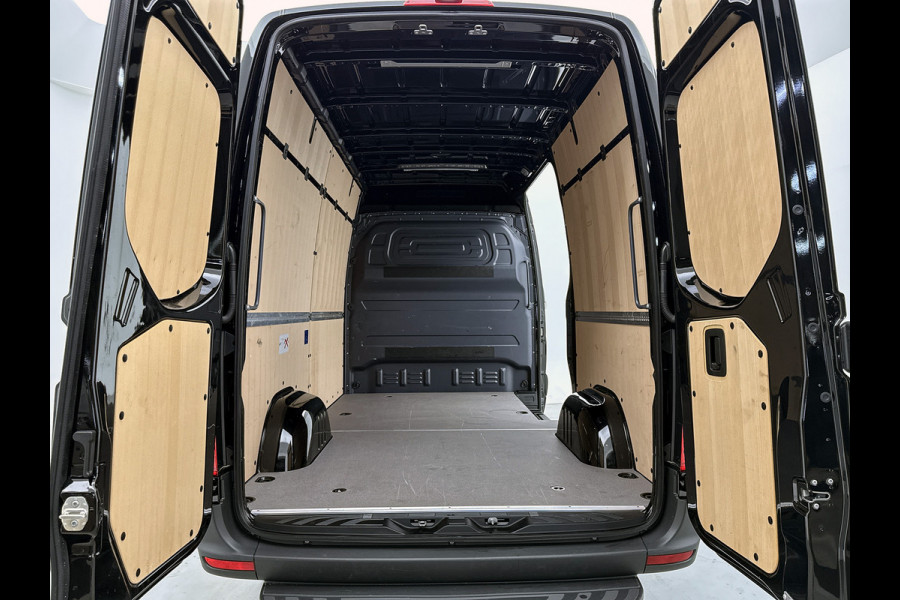 Mercedes-Benz Sprinter 319 1.9 CDI L2 Pro 3500kg trekhaak + opstap Navigatie Stoel + stuurverwarming Betimmering BPM-vrij Led