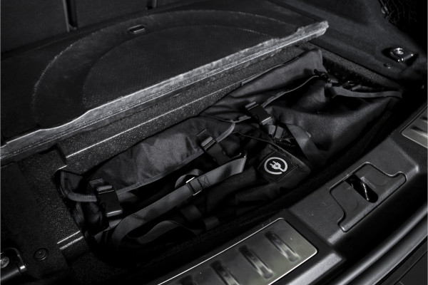 Land Rover Range Rover Evoque 1.5 P300e AWD R-Dynamic HSE - Automaat | Pano | Dig. Cockpit | Adapt. Cruise | Elek. Stoel | Stoelverw. | Meridian Sound | PDC | Camera | NAV + App. Connect | ECC | DAB | Elek. Klep | LM 20" |