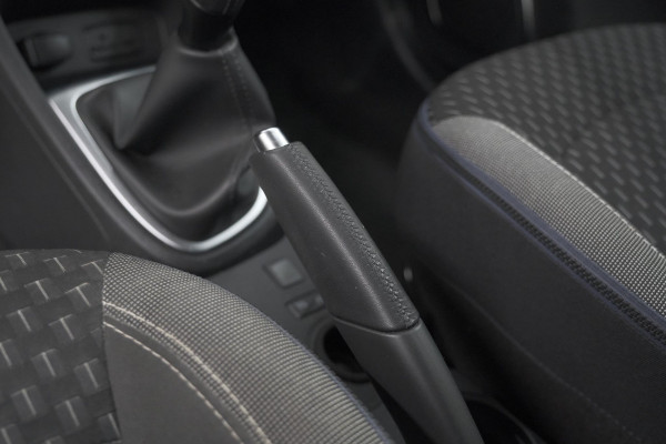 Renault Captur TCe 90 Intens | Camera | Dodehoekdetectie | Navigatie | Parkeersensoren