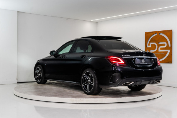 Mercedes-Benz C-Klasse 300 e Premium AMG 313PK | NL AUTO+NAP+1E EIG | Pano | Carplay | Sfeer | 360 | 12 MND Garantie