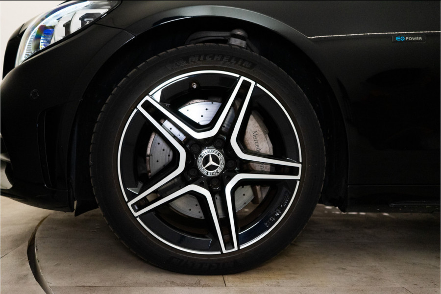 Mercedes-Benz C-Klasse 300 e Premium AMG 313PK | NL AUTO+NAP+1E EIG | Pano | Carplay | Sfeer | 360 | 12 MND Garantie