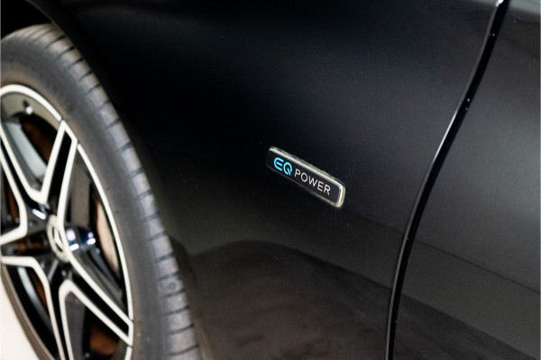 Mercedes-Benz C-Klasse 300 e Premium AMG 313PK | NL AUTO+NAP+1E EIG | Pano | Carplay | Sfeer | 360 | 12 MND Garantie