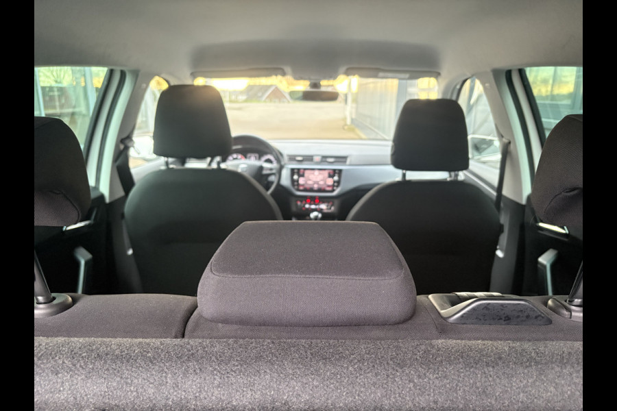 Seat Arona 1.0 TSi 95pk Style Business Intense KEYLESS/CAMERA/NAVI/CARPLAY/PDC