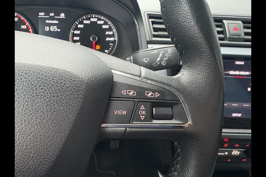 Seat Arona 1.0 TSi 95pk Style Business Intense KEYLESS/CAMERA/NAVI/CARPLAY/PDC