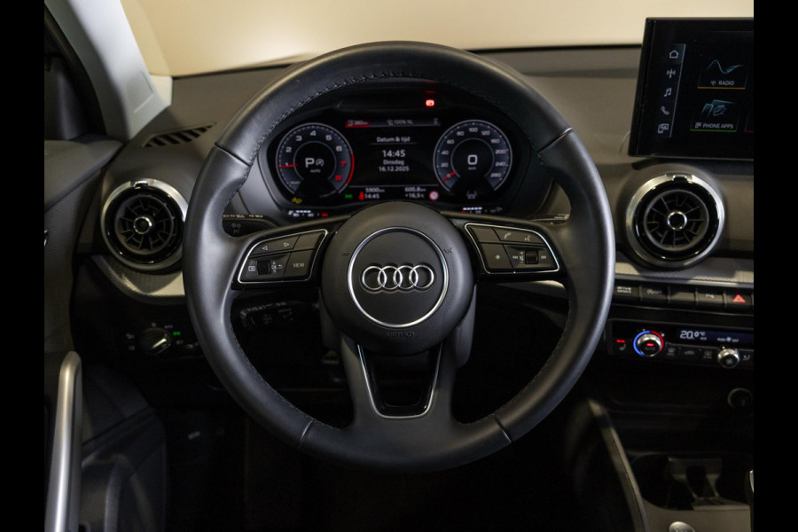 Audi Q2 35 TFSI S Edition / 150pk / Leder / Stoelverwarming / Keyless entry / Matrix LED / Adaptieve cruise control /